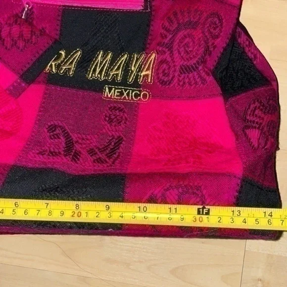 NWT Riviera Maya Mexico tote bag purse with small coin purse in pink and black - Picture 8 of 10